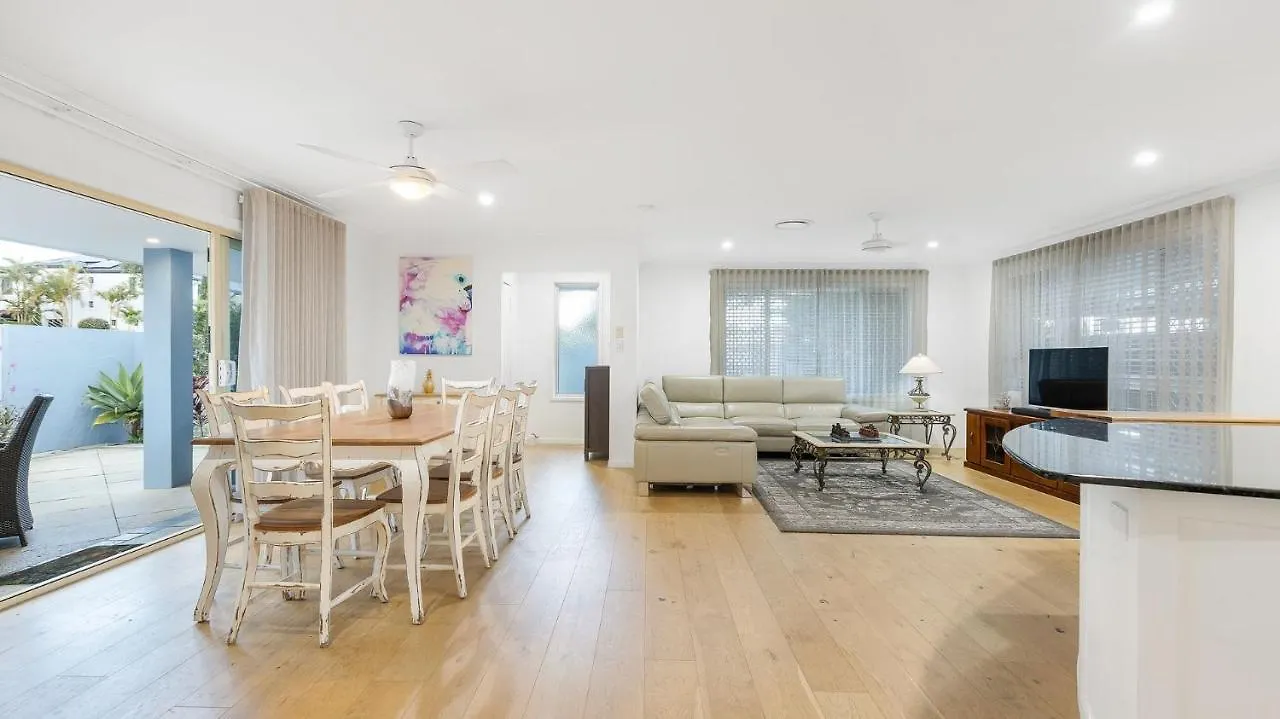 Coastal House Villa Gold Coast