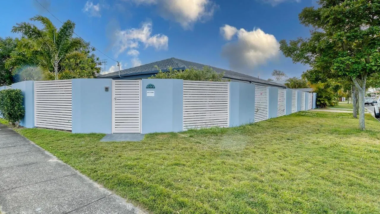 Holiday home Coastal House Villa Gold Coast Australia