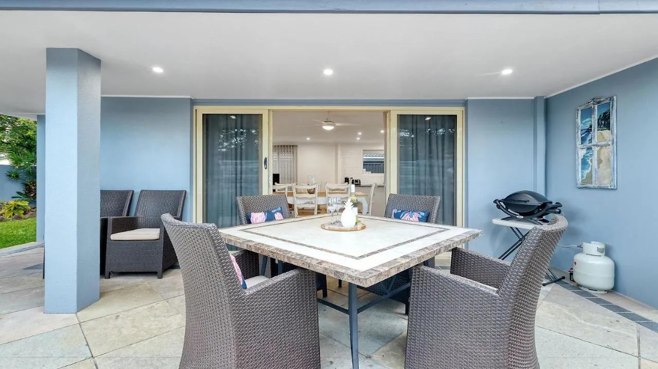 Coastal House Villa Gold Coast